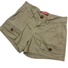Load image into Gallery viewer, Women's UnionBay Cargo Shorts - Size S
