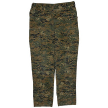 Load image into Gallery viewer, True Spec Digital Camo Cargo Pants - Size 34"
