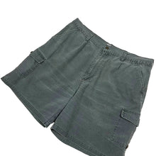 Load image into Gallery viewer, Dickies Cargo Shorts - Size XL
