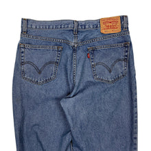 Load image into Gallery viewer, Levi's 560 Denim Jeans - Size 34"
