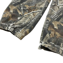 Load image into Gallery viewer, Realtree Camo Sweatpants - Size XL

