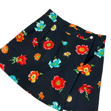 Load image into Gallery viewer, Women&#39;s Le Chateau Floral Print Skort - Size S
