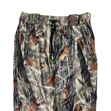 Load image into Gallery viewer, Realtree Camo Insulated Hunting Pants - Size M
