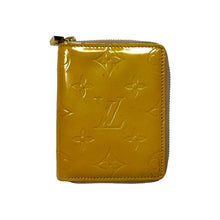 Load image into Gallery viewer, 1999 Louis Vuitton Compact Leather Zippy Wallet - O/S
