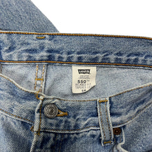 Load image into Gallery viewer, Women’s Levi’s 550 Denim Jeans - Size M
