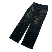 Load image into Gallery viewer, Destroyed Carhartt Double Knee Work Pants - Size 30&quot;
