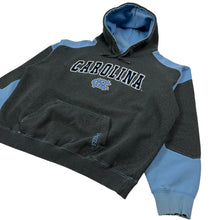 Load image into Gallery viewer, North Carolina Tar Heels Pullover Hoodie - Size L/XL
