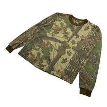 Load image into Gallery viewer, Realtree Camo Pocket Longsleeve - Size S/M
