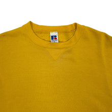Load image into Gallery viewer, Russell Blank Crewneck Sweatshirt - Size XL
