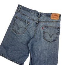 Load image into Gallery viewer, Levi&#39;s 550 Denim Shorts - Size 36&quot;
