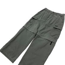 Load image into Gallery viewer, Union Bay Convertable Cargo Pants - Size 29"
