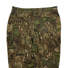Load image into Gallery viewer, Spartan Real Tree Camo Cargo Hunting Pants - Size 36"
