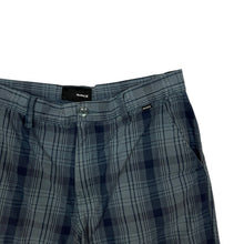Load image into Gallery viewer, Hurley Plaid Shorts - Size 34"
