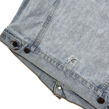 Load image into Gallery viewer, Levi&#39;s Type III Denim Trucker Jacket - Size M
