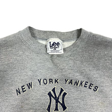 Load image into Gallery viewer, 1999 New York Yankees Back To Back World Series Champions Crewneck Sweatshirt - Size L
