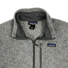 Load image into Gallery viewer, Patagonia Quarter Zip Fleece Jacket - Size L
