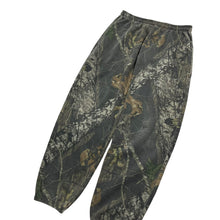 Load image into Gallery viewer, Mossy Oak Realtree Camo Sweatpants - Size M
