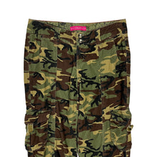 Load image into Gallery viewer, Women's Glo Corduroy Camo Pants - Size S
