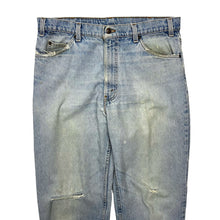 Load image into Gallery viewer, Levi’s 540 Denim Jeans - Size 34&quot;
