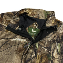 Load image into Gallery viewer, Field &amp; Stream Realtree Camo Guide Jacket - Size L/XL
