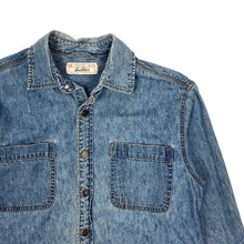 Load image into Gallery viewer, Levi's Copper Button Denim Up Shirt - Size L
