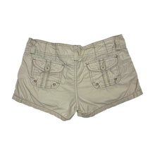 Load image into Gallery viewer, Women's No Boundaries Cargo Shorts - Size M
