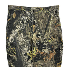 Load image into Gallery viewer, Fieldstaff Mossy Oak Realtree Camo Cargo Pants - Size XXL
