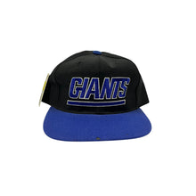 Load image into Gallery viewer, Deadstock NY Giants Starter Proline Snapback Hat - Adjustable
