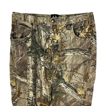 Load image into Gallery viewer, Realtree Camo Denim Jeans - Size 36&quot;
