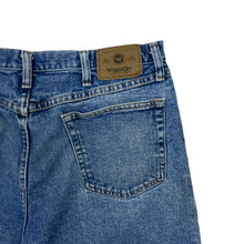 Load image into Gallery viewer, Wrangler Denim Shorts - Size 34&quot;
