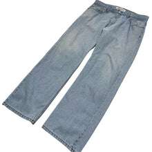Load image into Gallery viewer, Levi's 505 Denim Jeans - Size 36"
