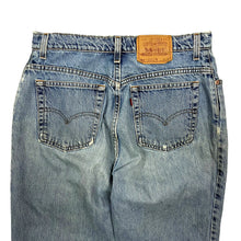 Load image into Gallery viewer, Women’s Levi’s 551 Denim Jeans - Size S
