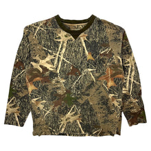 Load image into Gallery viewer, Old Mill Tonal Realtree Camo Pocket Long Sleeve - Size L
