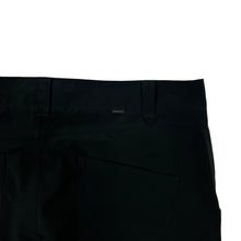 Load image into Gallery viewer, Oakley Tonal Active Shorts - Size 38&quot;
