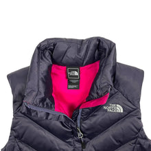 Load image into Gallery viewer, Women&#39;s The North Face 550 Series Down Filled Quilted Satin Puffer Vest - Size S
