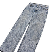 Load image into Gallery viewer, Levi's 505 Acid Wash Denim Jeans - Size 33"
