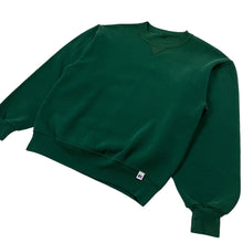 Load image into Gallery viewer, Russell Blank Crewneck Sweatshirt - Size M/L
