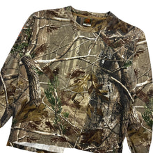 Load image into Gallery viewer, Legendary Realtree Camo Long Sleeve - Size L
