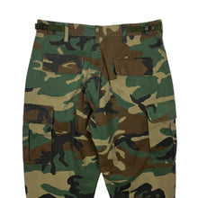 Load image into Gallery viewer, US Army Woodland Camo Cargo Pants - 34"
