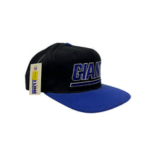 Load image into Gallery viewer, Deadstock NY Giants Starter Proline Snapback Hat - Adjustable
