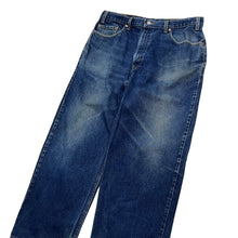 Load image into Gallery viewer, Levi’s 550 Denim Jeans - Size 36”

