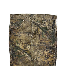 Load image into Gallery viewer, Wrangler Realtree Camo Denim Jeans - Size 36&quot;
