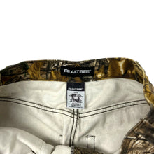 Load image into Gallery viewer, Realtree Camo Denim Jeans - Size 33&quot;
