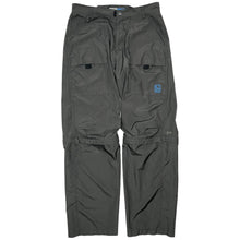 Load image into Gallery viewer, Levi’s L2 Zip Off Utility Pants - Size L
