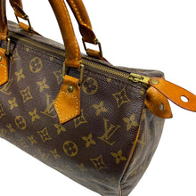 Load image into Gallery viewer, 1995 Louis Vuitton Monagram Speedy 30 Handbag - O/S
