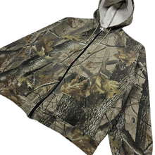 Load image into Gallery viewer, Ten Buck Realtree Hardwoods Camo Zip Up Hoodie - Size L
