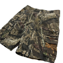 Load image into Gallery viewer, Mossy Oak Realtree Camo Cargo Shorts - Size 34&quot;
