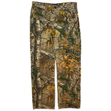 Load image into Gallery viewer, Realtree Camo Denim Jeans - Size 33&quot;
