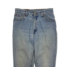 Load image into Gallery viewer, Women’s Levi’s 550 Denim Jeans - Size M
