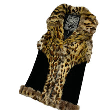 Load image into Gallery viewer, Women&#39;s Guess Cheetah Fur Vest - Size M
